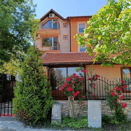 Maison d'hôtes фернандес *