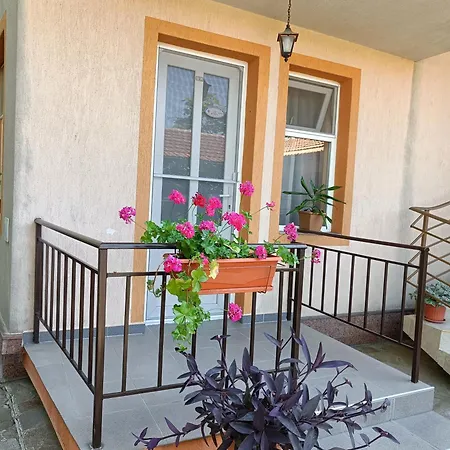 фернандес Csernomorec