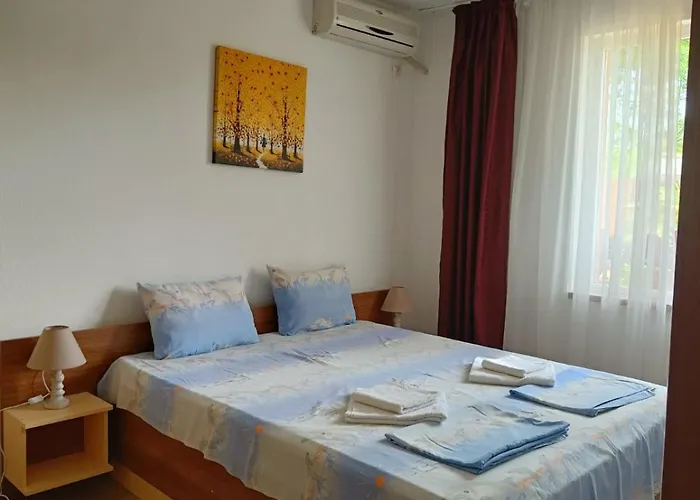 фернандес 3* צ'רנומורץ