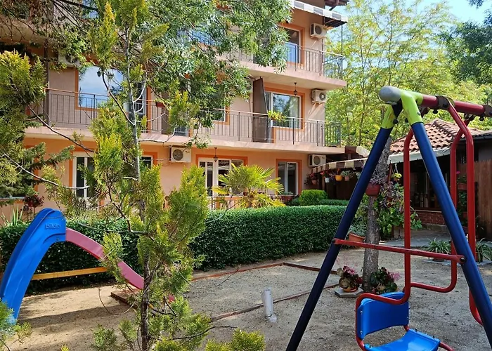 בית הארחה фернандес צ'רנומורץ