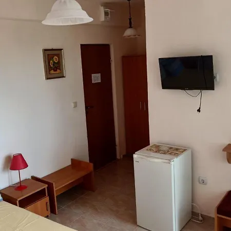 фернандес بيت ضيافة