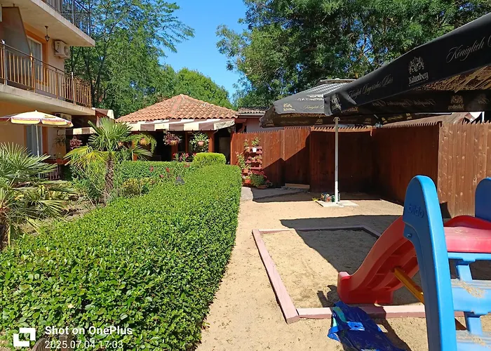 фернандес 切尔诺莫雷茨